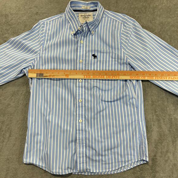 Abercrombie and Fitch Muscle Shirt Medium Blue & White Stripe Button Up Preppy - Picture 5 of 9